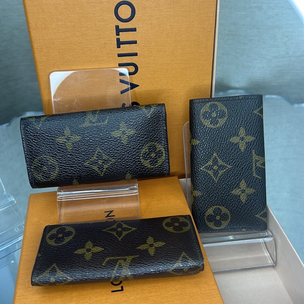 LOUIS VUITTON Louis Vuitton LV keys case - Picture 6 of 12